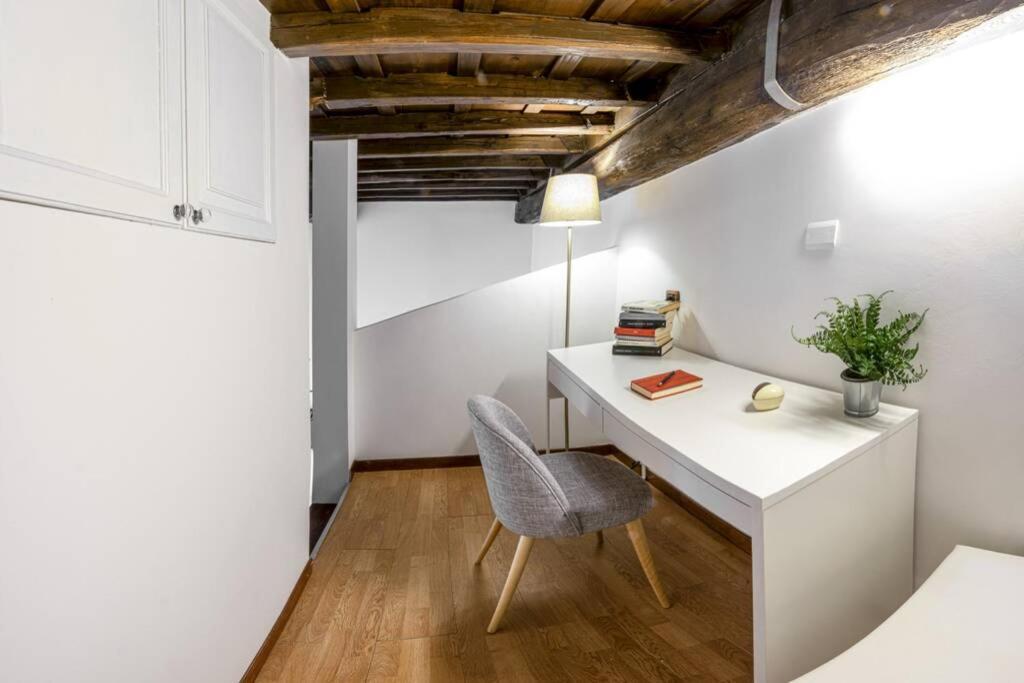 Chiara'S Place At Pantheon - Your Apt In Roma Exterior foto